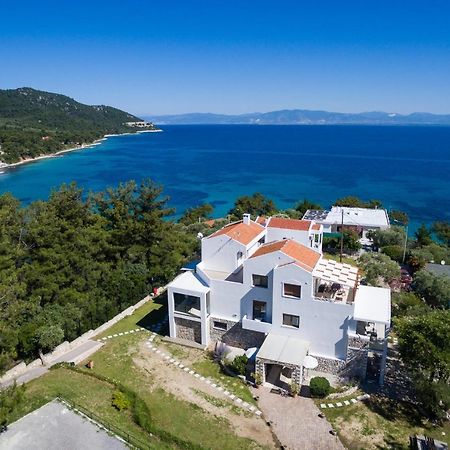 Villa Victoria By La Scala Beach Лименас Екстериор снимка