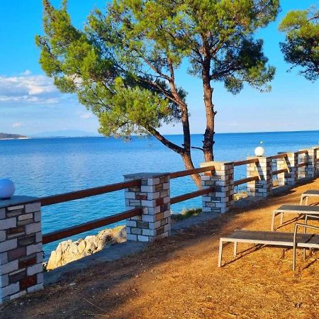 Villa Victoria By La Scala Beach Лименас Екстериор снимка