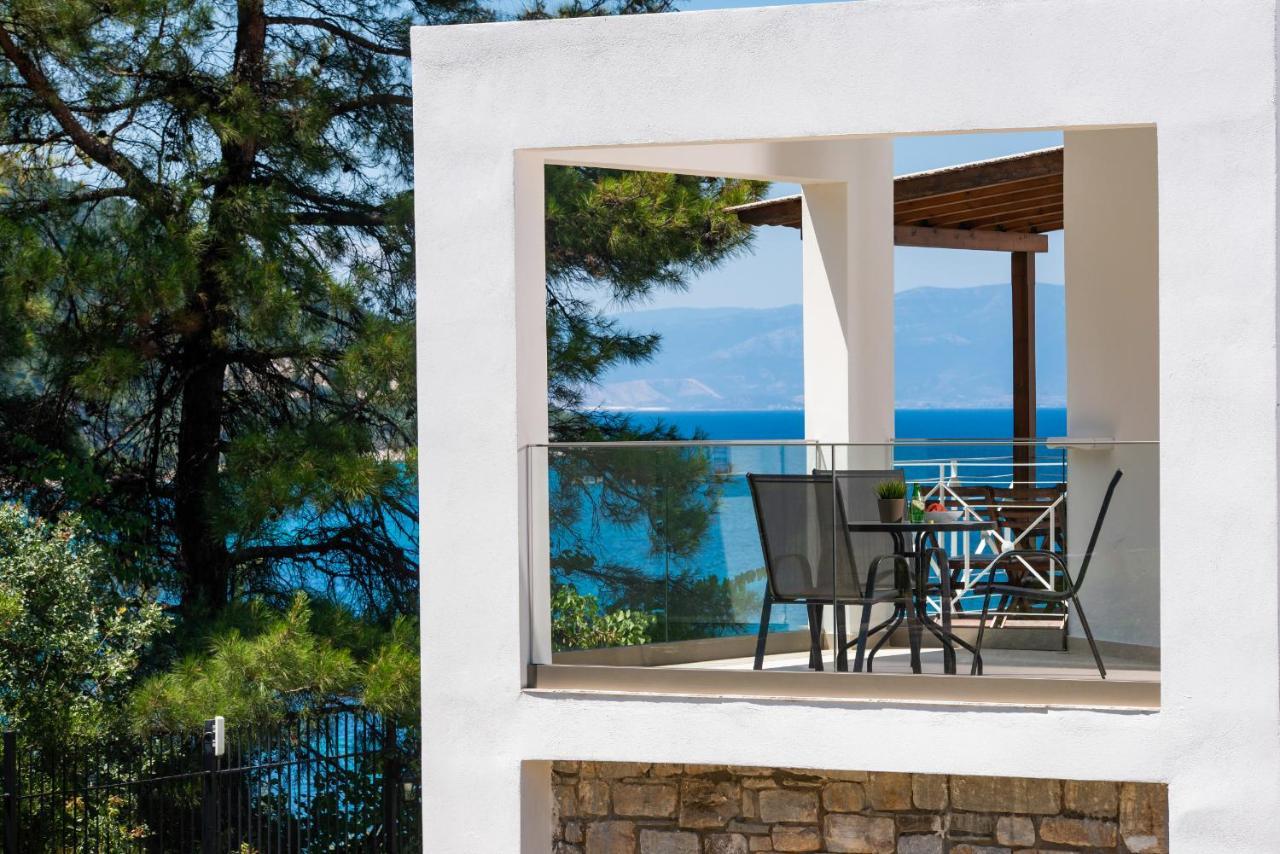 Villa Victoria By La Scala Beach Лименас Екстериор снимка