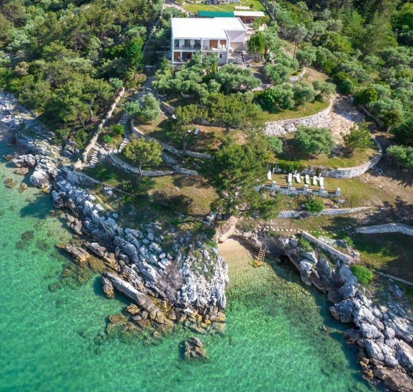 Villa Victoria By La Scala Beach Лименас Екстериор снимка