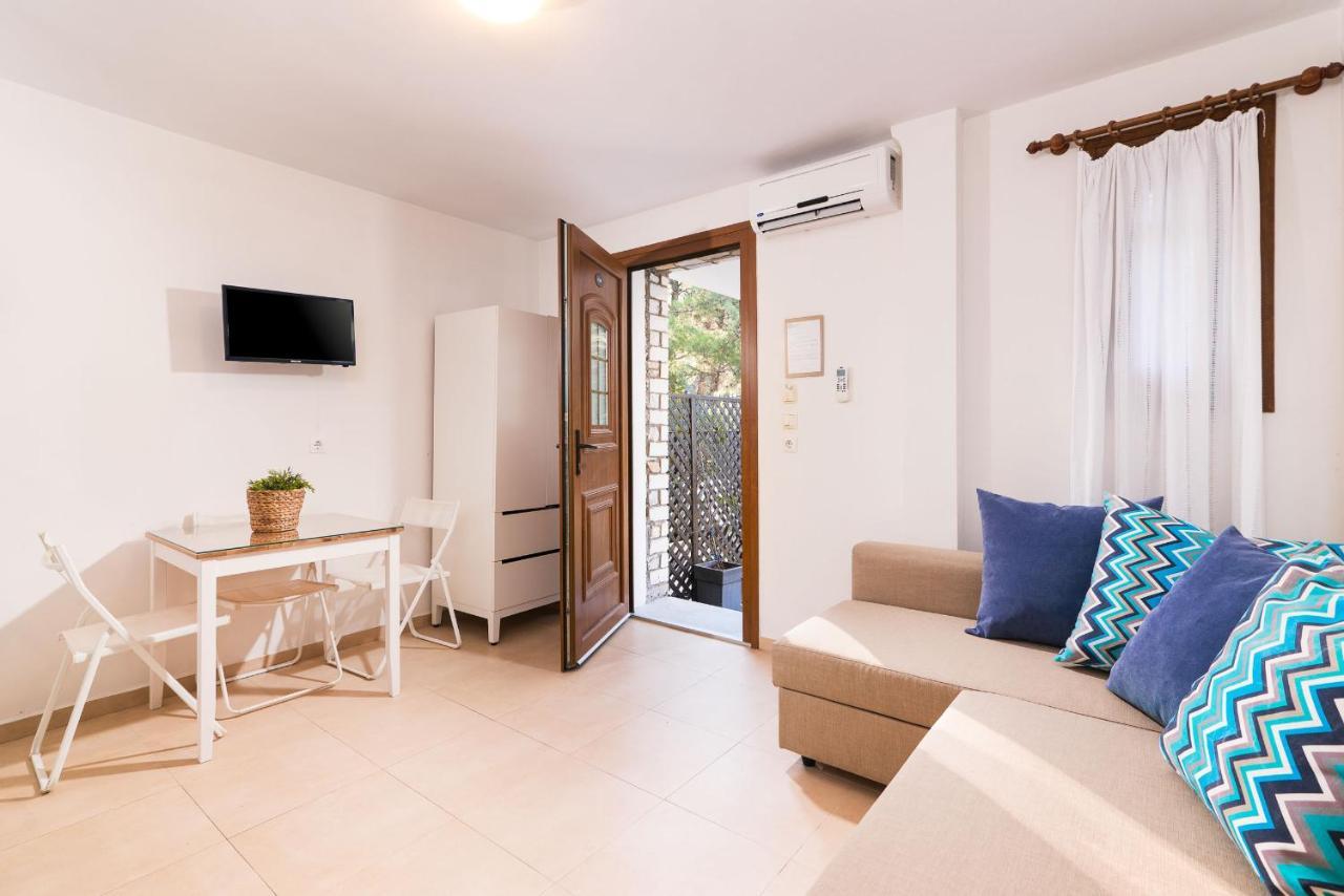 Villa Victoria By La Scala Beach Лименас Екстериор снимка