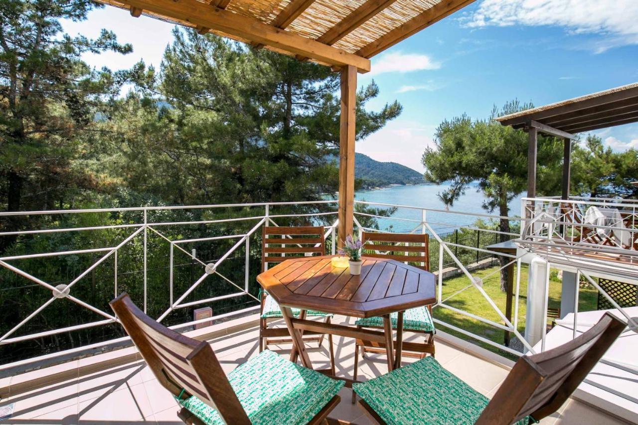 Villa Victoria By La Scala Beach Лименас Екстериор снимка